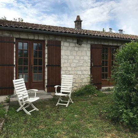 May'S Cottage Availles-Limouzine المظهر الخارجي الصورة