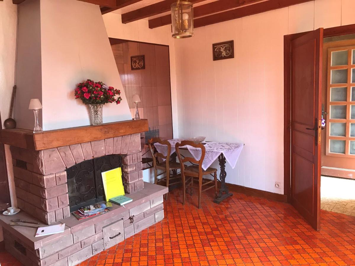 May'S Cottage Availles-Limouzine المظهر الخارجي الصورة