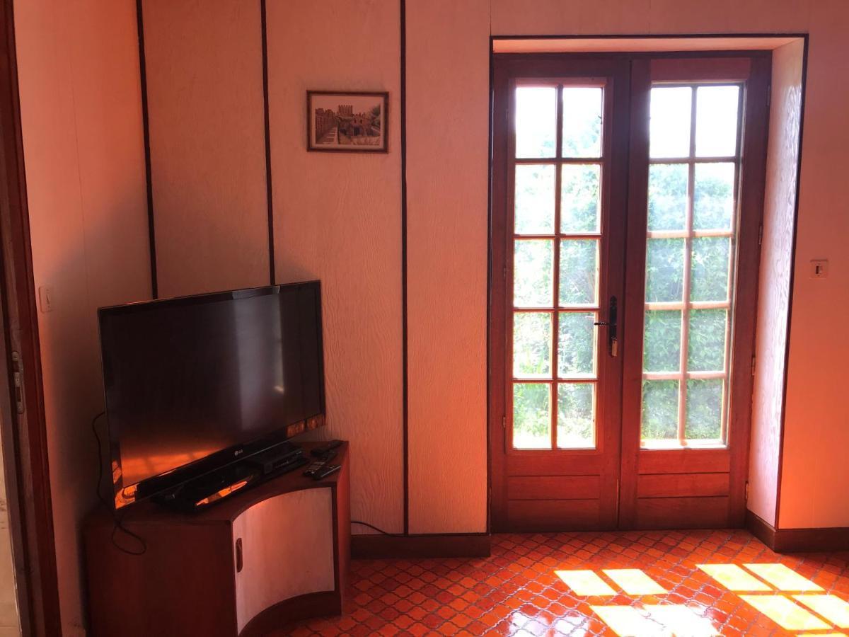 May'S Cottage Availles-Limouzine المظهر الخارجي الصورة
