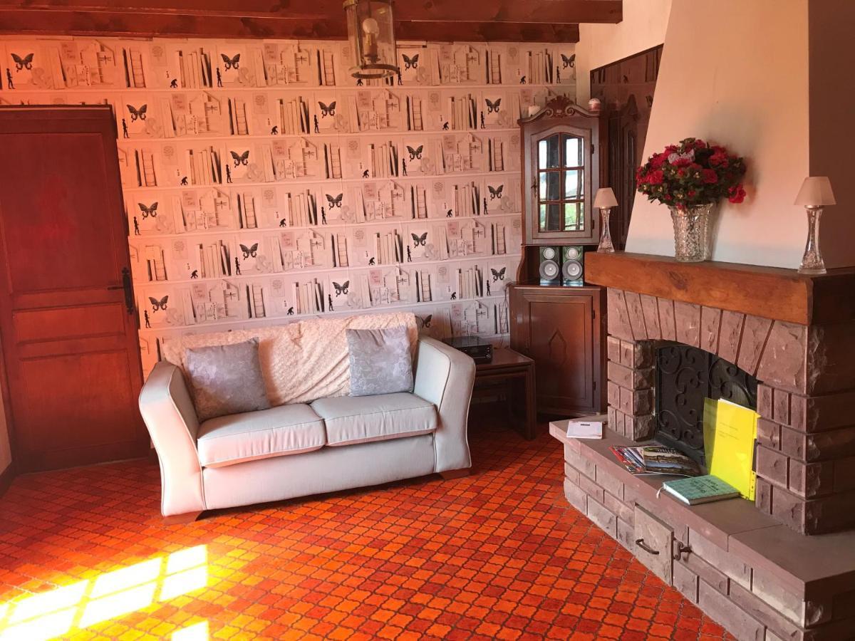 May'S Cottage Availles-Limouzine المظهر الخارجي الصورة