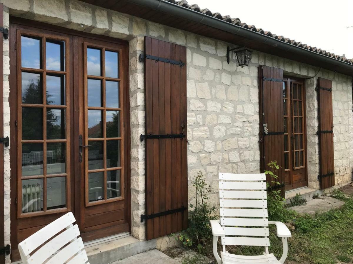 May'S Cottage Availles-Limouzine المظهر الخارجي الصورة